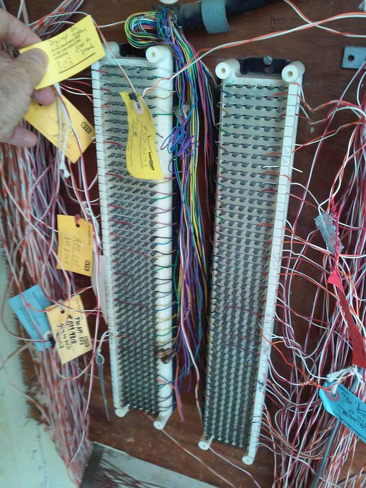 Telephone Terminal Block Wiring Diagram from www.brandx.net